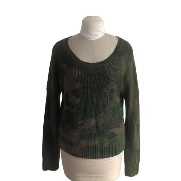 Aritzia TNA Camo Scoop Neck Sweater - Picture 2 of 7